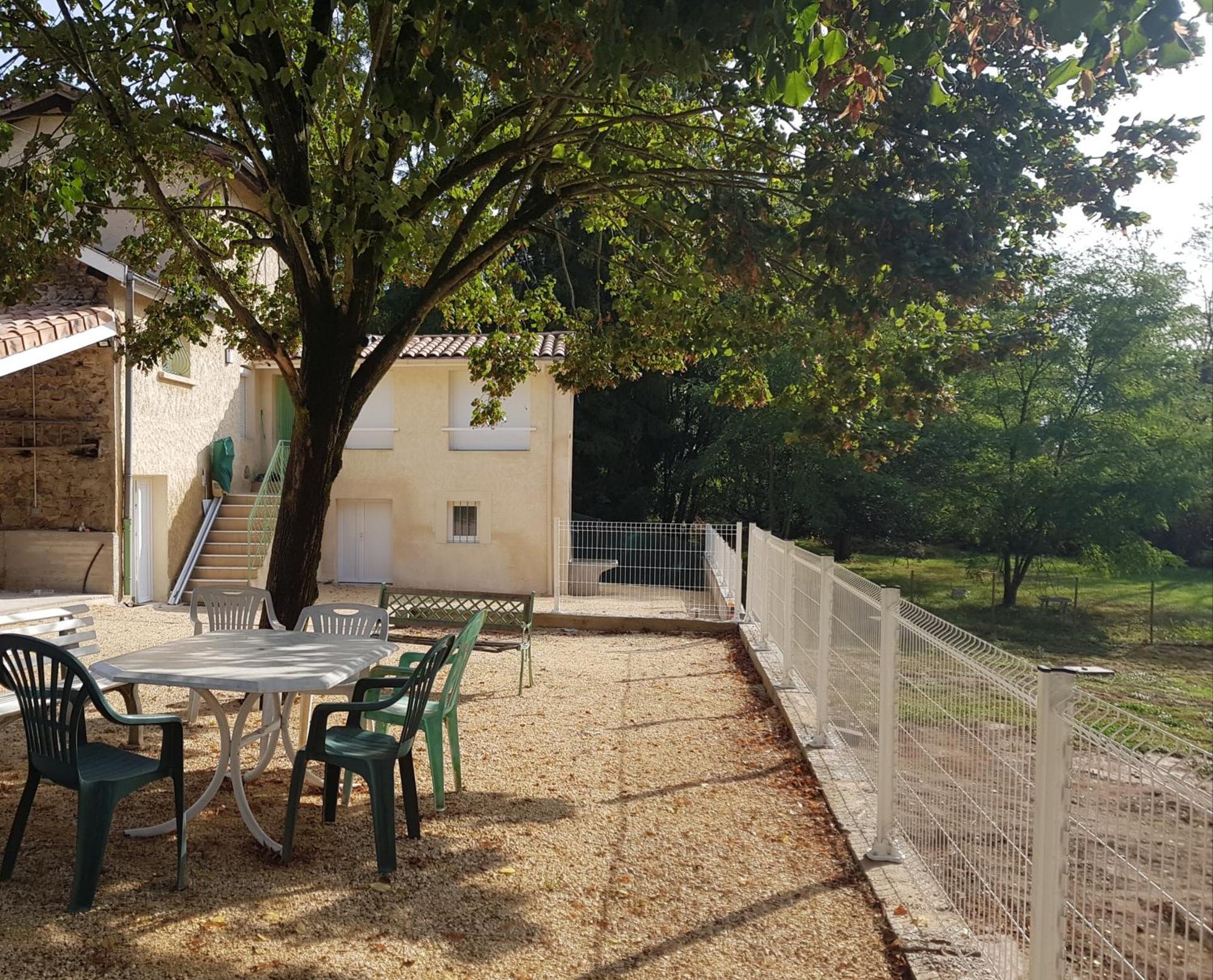 Le Gaspalette Saint-Uze Bagian luar foto